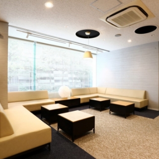 共有大型ラウンジ２